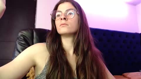 Mariie online show from February 10, 6:13 pm