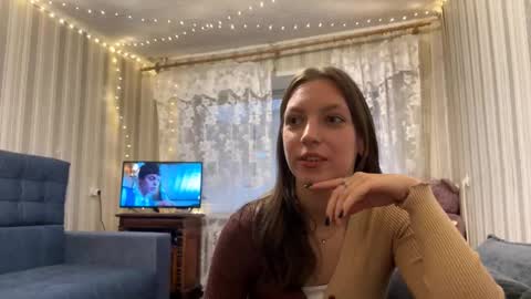 Snapshot of marielamilewski chatting on November 8, 12:49 pm Marie online show from November 8, 12:49 pm