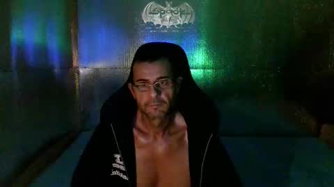 Snapshot of mariettee chatting on March 17, 1:03 pm Djpegasus online show from March 17, 1:03 pm