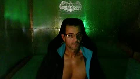 Snapshot of mariettee chatting on March 20, 10:31 am Djpegasus online show from March 20, 10:31 am