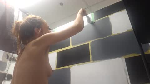 Marie Ann Waters online show from December 4, 3:59 am