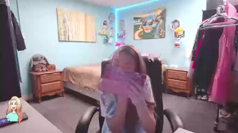 Marie Ann Waters online show from October 11, 12:32 am