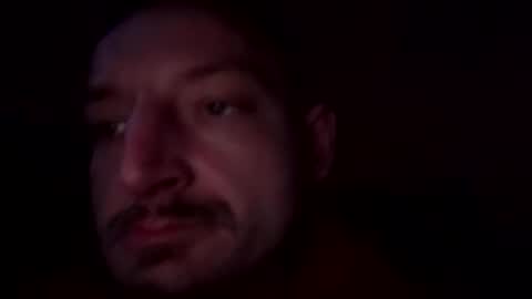 Snapshot of marihuanamike77 chatting on February 19, 11:45 pm marihuanamike77 online show from February 19, 11:45 pm
