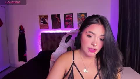 Snapshot of mariiana_hasper chatting on October 5, 1:48 am Mariana Hasper online show from October 5, 1:48 am