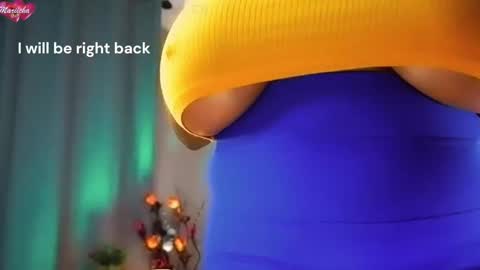 Snapshot of mariicha chatting on December 31, 6:37 am Nikita - Scroll down and read my bio please. New Pictures in Bio online show from December 31, 6:37 am