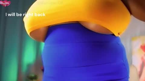 Snapshot of mariicha chatting on September 12, 6:46 am Nikita - Scroll down and read my bio please. New Pictures in Bio online show from September 12, 6:46 am