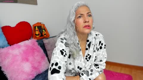 marilyn70 online show from October 29, 4:20 pm