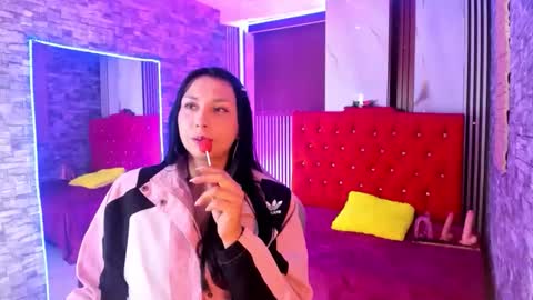 Snapshot of marilyncandy303av chatting on February 2, 7:34 pm marilyncandy303av online show from February 2, 7:34 pm