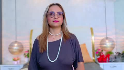 Marilyn Vega online show from June 25, 8:46 pm
