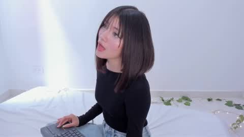Snapshot of marin_kitoko chatting on February 1, 7:23 pm Marin kitoko online show from February 1, 7:23 pm