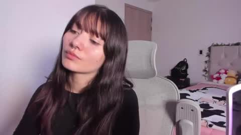 Marin kitoko online show from November 9, 9:24 pm