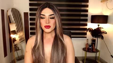 Snapshot of marinamorets chatting on February 2, 6:37 am marina online show from February 2, 6:37 am