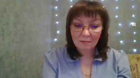 marinamrs online show from November 28, 5:59 pm