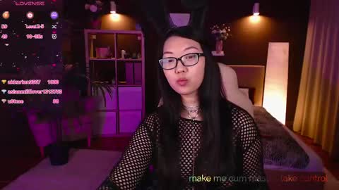 Marine  online show from March 4, 8:27 pm