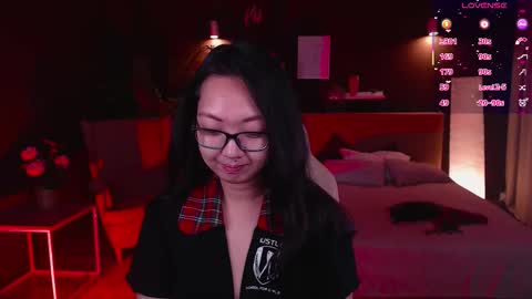 Marine  online show from September 19, 2:07 pm