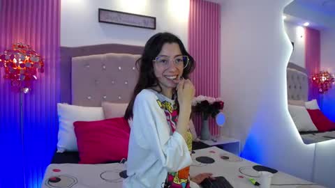 marinette online show from March 2, 7:54 pm