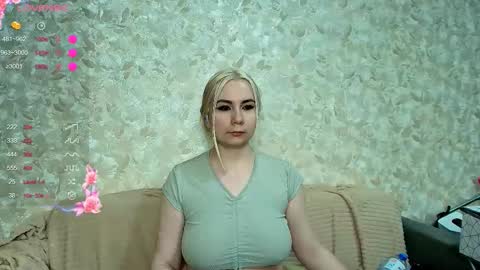 Snapshot of marishka505 chatting on October 24, 6:32 am marishka505 online show from October 24, 6:32 am