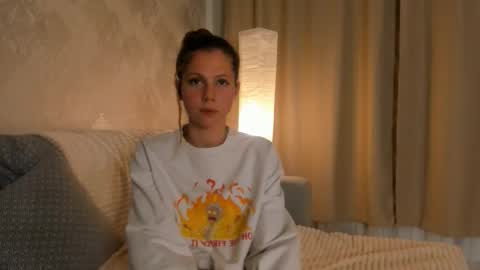 Molly online show from October 9, 6:06 pm