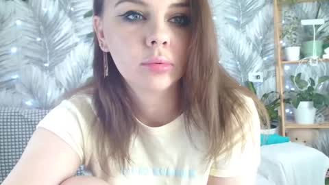 Snapshot of mariyapipi chatting on March 1, 3:36 pm pipi online show from March 1, 3:36 pm