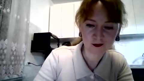 Snapshot of mariza_love359092 chatting on February 4, 8:58 pm mariza_love359092 online show from February 4, 8:58 pm