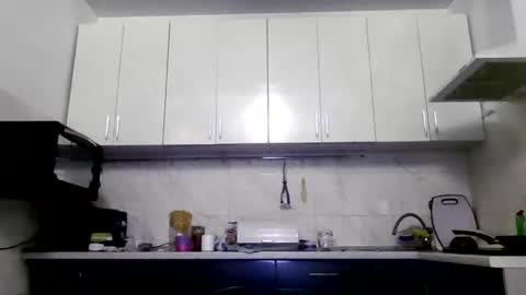 Snapshot of mariza_love359092 chatting on February 8, 9:07 pm mariza_love359092 online show from February 8, 9:07 pm