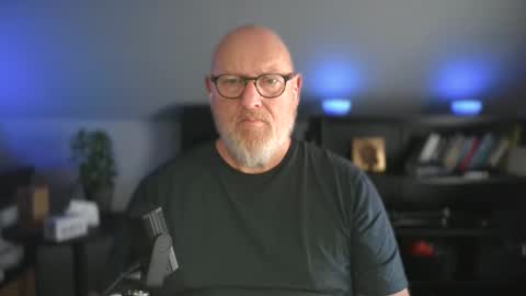Snapshot of mark1963sub chatting on September 11, 11:10 am Mark online show from September 11, 11:10 am