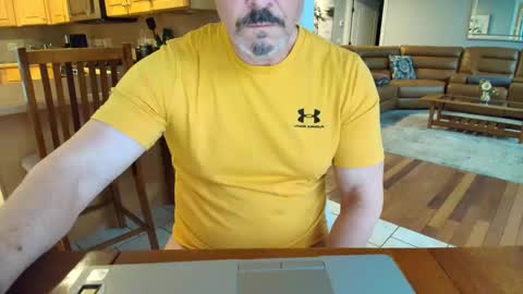 Snapshot of mark48130 chatting on March 3, 10:10 pm Mark online show from March 3, 10:10 pm