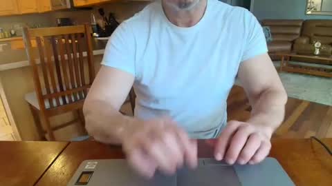 Snapshot of mark48130 chatting on March 7, 1:18 pm Mark online show from March 7, 1:18 pm