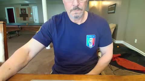 Snapshot of mark48130 chatting on March 11, 1:56 pm Mark online show from March 11, 1:56 pm