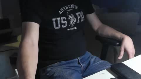 mark50569 online show from April 5, 9:01 pm