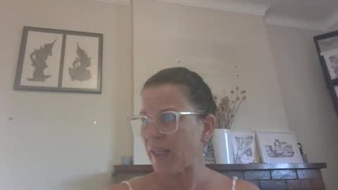 mark_and_lola online show from December 4, 11:24 pm