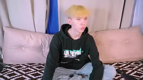 mark_brain online show from April 28, 1:38 pm