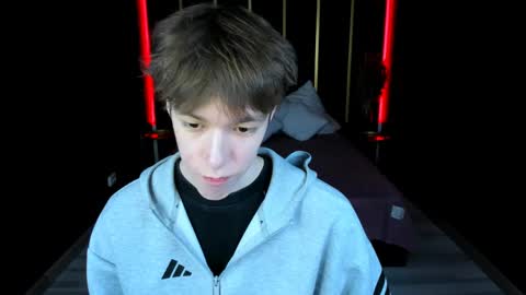Mark online show from May 24, 9:36 am