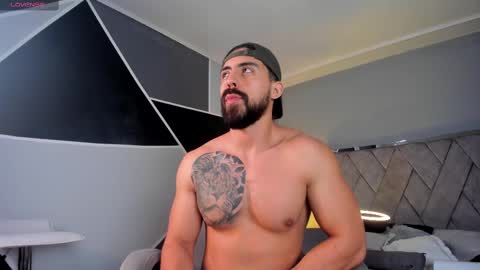 mark_broown_ online show from February 12, 12:05 am