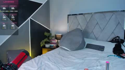 mark_broown_ online show from September 21, 6:31 pm