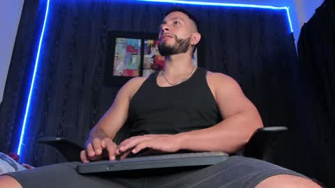 Mark Buffet  online show from December 6, 2:28 pm