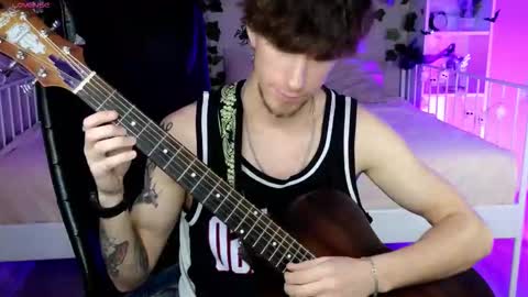 mark_caron online show from November 3, 3:41 am