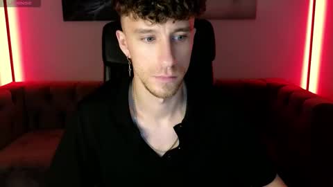 mark_caron online show from November 9, 3:43 pm