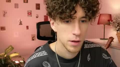 mark_caron online show from February 8, 8:56 pm