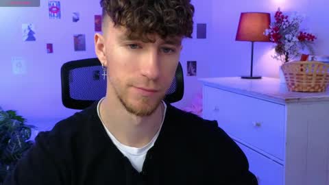 mark_caron online show from March 27, 8:19 pm