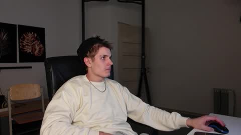 MARK KARSON online show from November 22, 5:34 pm