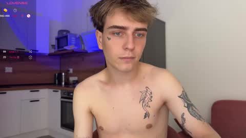 Mark 3 online show from October 4, 10:46 am