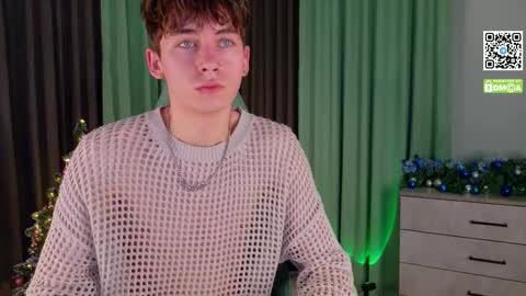 Mark online show from December 18, 8:26 pm