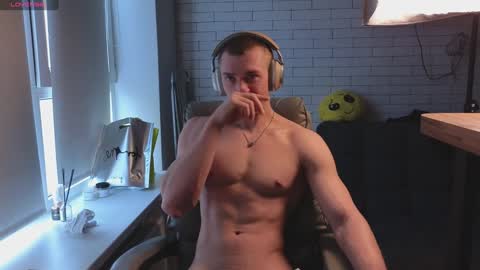 Mark online show from December 6, 7:54 am