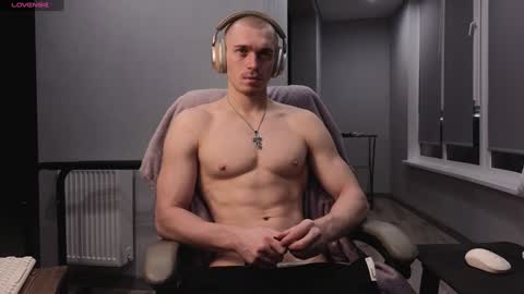 Mark online show from December 29, 3:03 pm