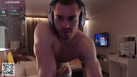 Mark online show from November 2, 10:06 am