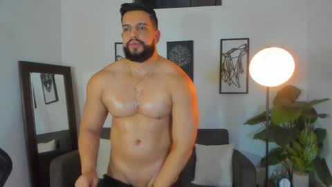 mark_x23 online show from March 28, 4:01 am