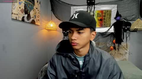 markbowie online show from October 21, 11:33 am