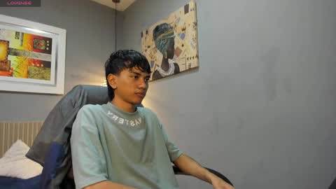 markbowie online show from April 2, 1:53 pm