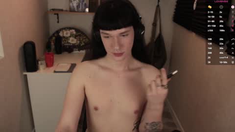 Mark online show from March 4, 5:45 pm